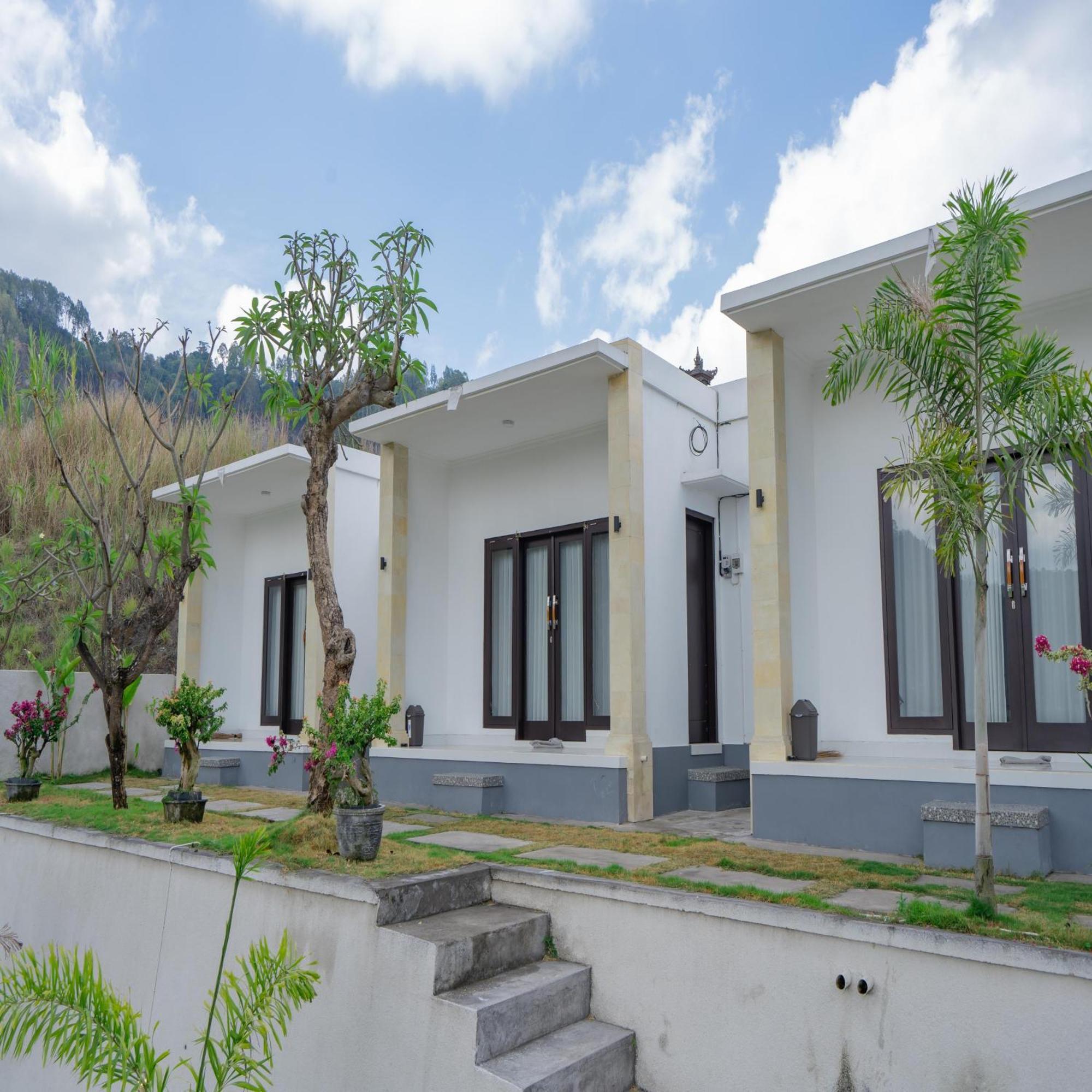 Batur Kencana Villa Mitra Reddoorz Baturaja  Zewnętrze zdjęcie