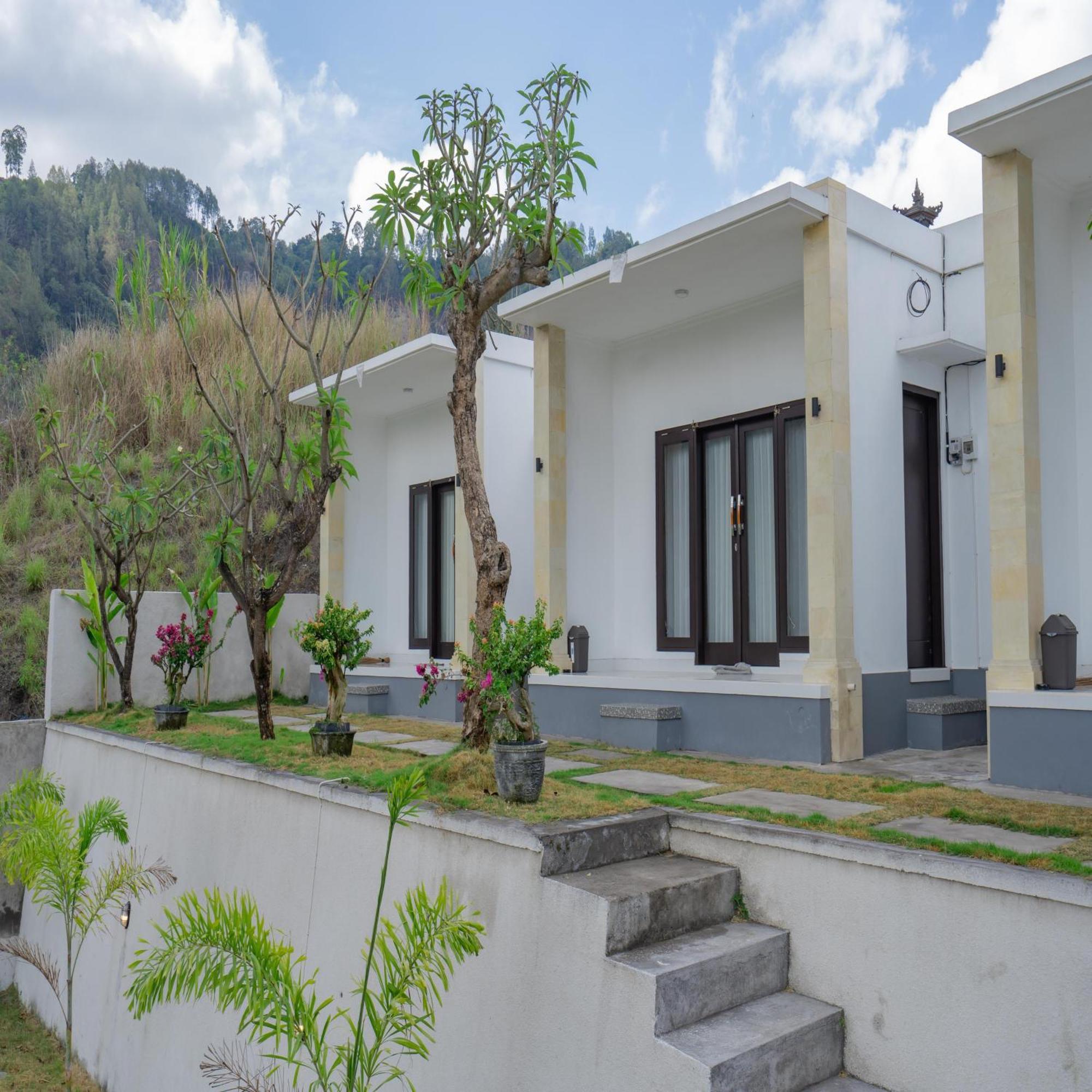 Batur Kencana Villa Mitra Reddoorz Baturaja  Zewnętrze zdjęcie